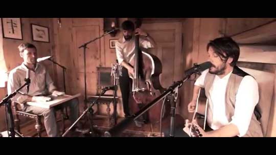 Bayou Side – Pretty welcome home